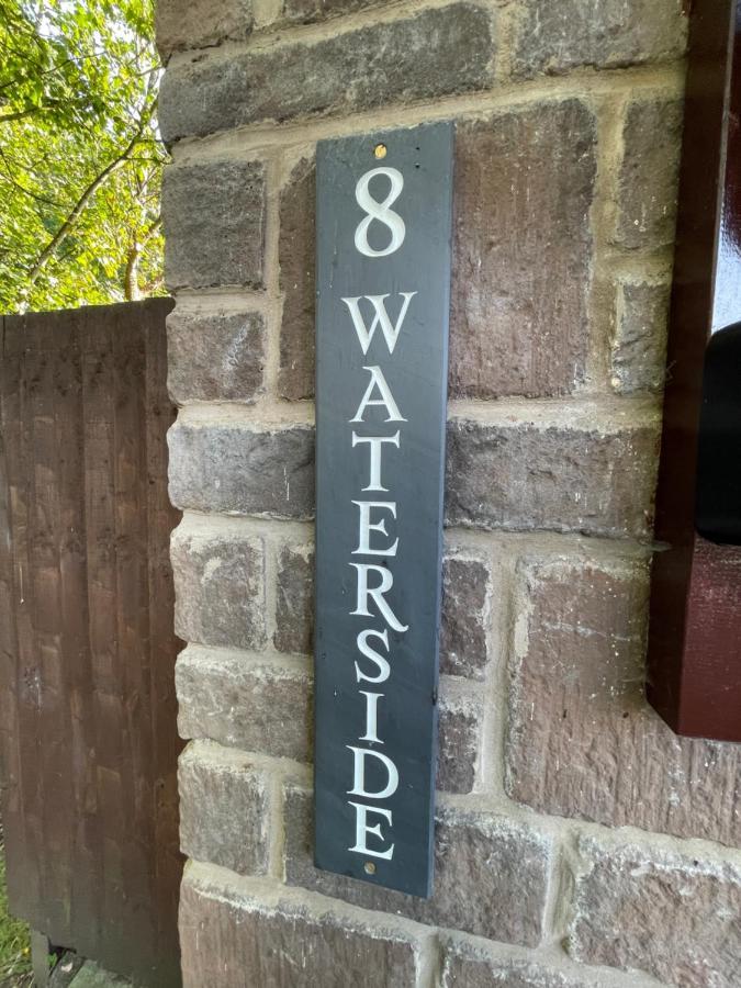 Riverside 2 Bedroom Townhouse With Car Charger Abergavenny Exterior photo